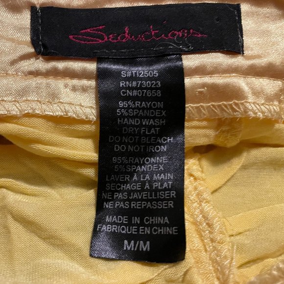 Yellow Choker Top, Date Night - Picture 5 of 15